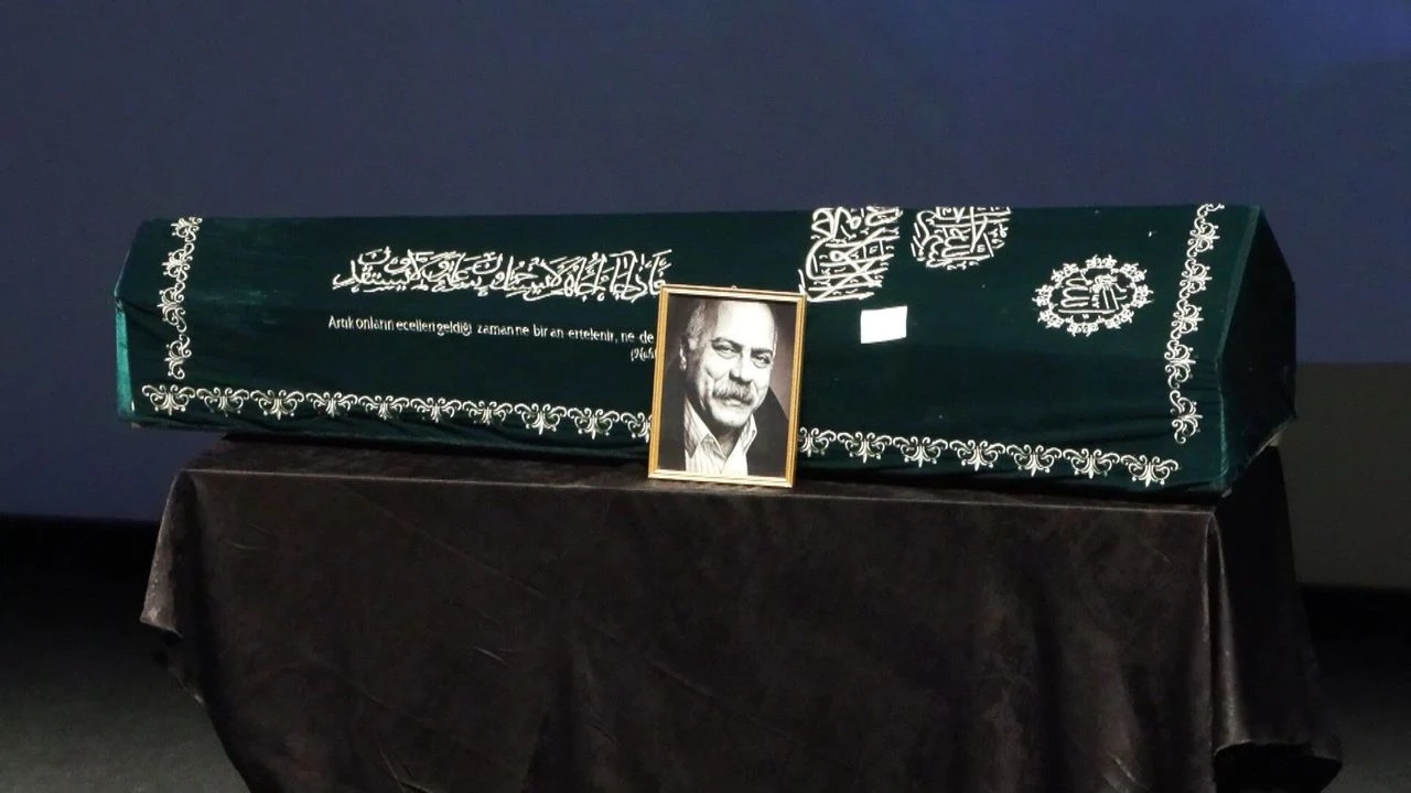 Sanat Dünyasının Acı Kaybı: Ali Tutal Defnedildi