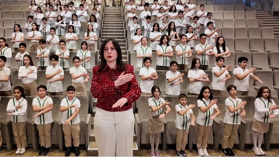 Doğa Koleji Öğrencilerinden İstiklal Marşı’na İşaret Dilli Yorum