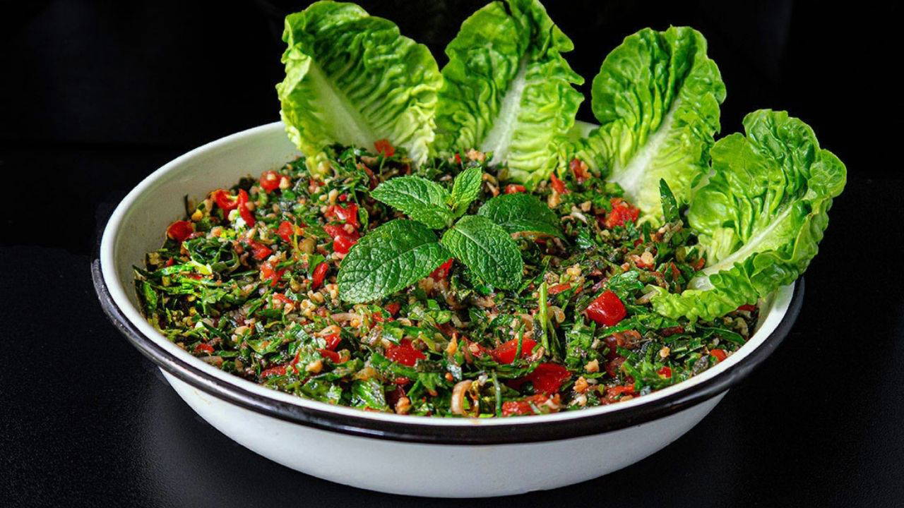 Doğanın Renkleri Tabakta: Tabbouleh’in Ferahlatıcı Dünyası
