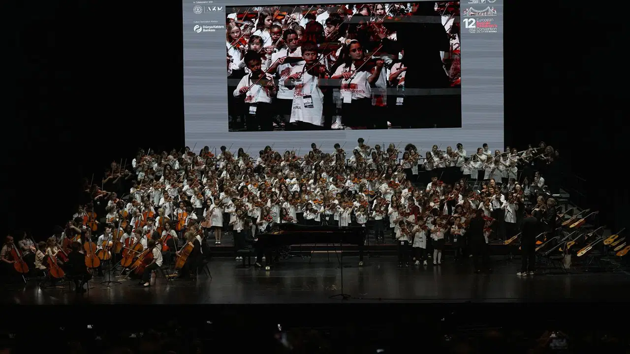 AKM’de 29 Ülkeden 1000 Genç Müzisyen: Suzuki Gala Konseri Büyük İlgi Gördü