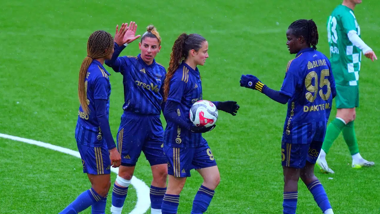 Fenerbahçe arsaVev’den Tarihi Skor: 11-0