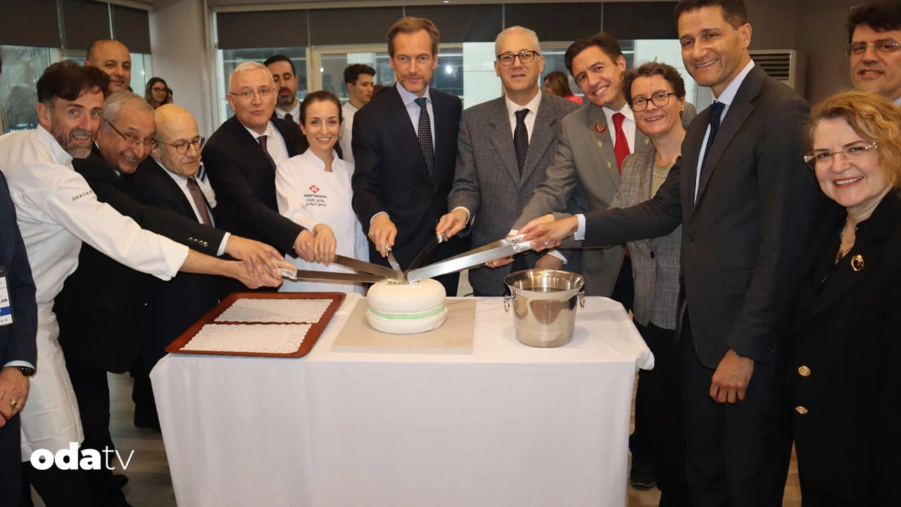 Geleceğin Şefleri Büyükelçilerle Mutfakta: Başkent Gastronomi’den Anlamlı Atölye