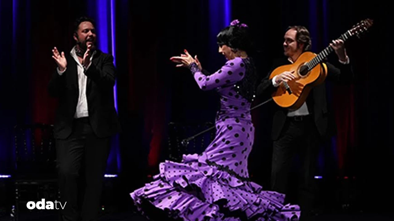 Virtüözlerin Buluşması: Naturalmente Flamenco ile Ritmik Bir Yolculuk