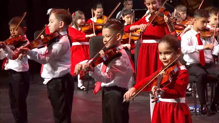 Minikler Hazırlıklara Devam Ediyor