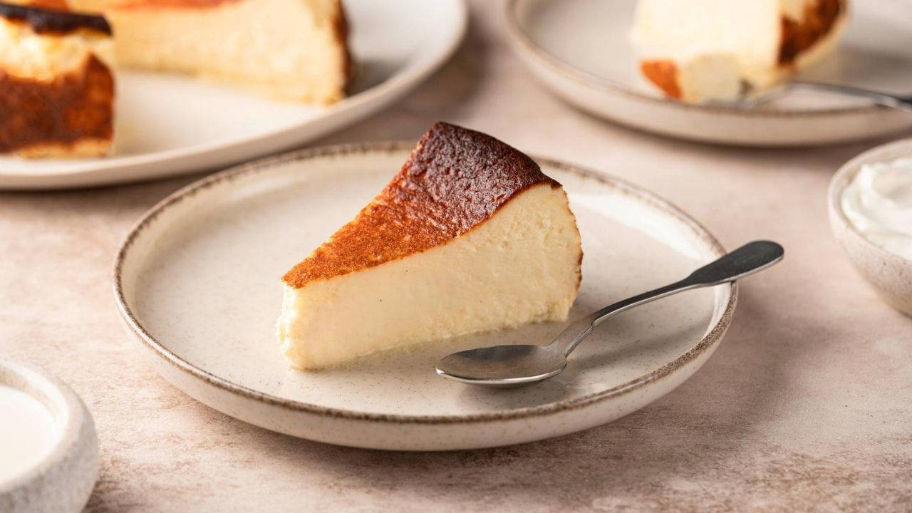 Fırından Gelen Yanık Mucize: Orijinal San Sebastian Cheesecake Rehberi