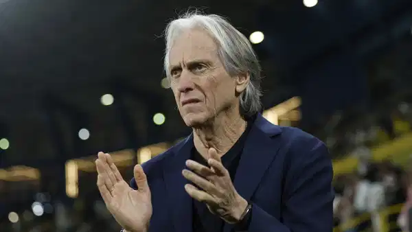 Körfez Futbolunda Kontrat Düğümü: Jorge Jesus Geleceğini Netleştirdi