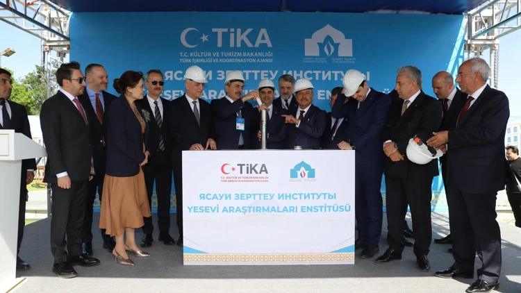 Kazakistan’da Yesevi Araştırmaları Enstitüsünün Temeli Atıldı