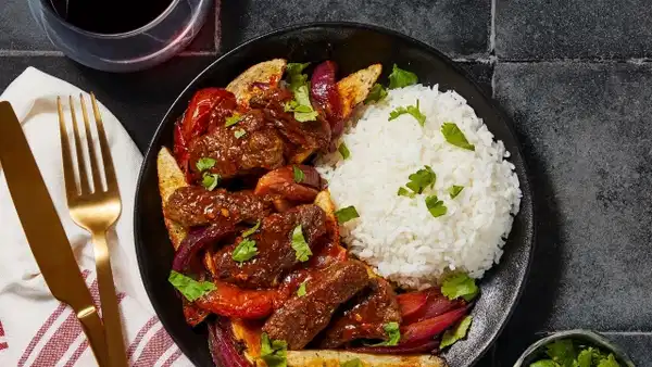 Kültürlerarası Gastronomide Teknik Soteleme: Lomo Saltado Formülü