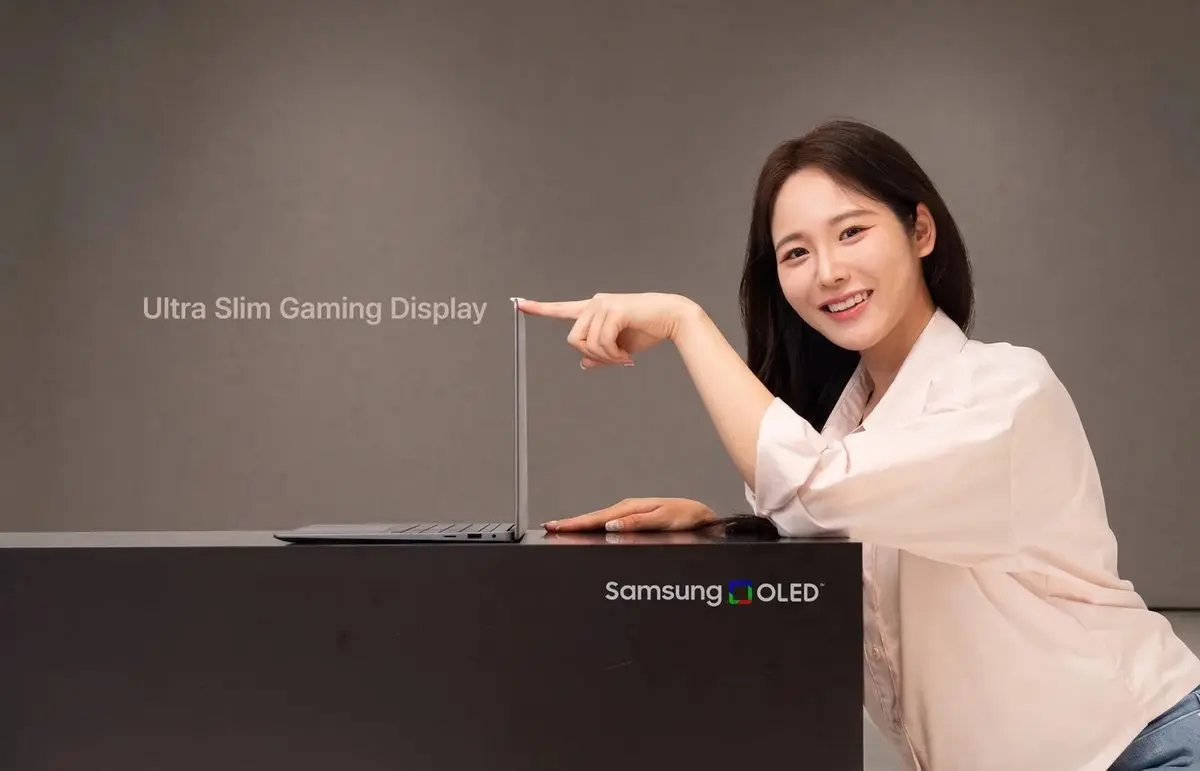 Laptop ekranlarında çıta yükseldi: Samsung dünyanın en ince OLED panelini geliştirdi